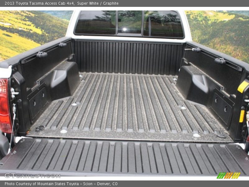 Super White / Graphite 2013 Toyota Tacoma Access Cab 4x4