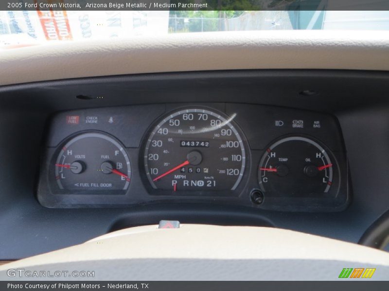  2005 Crown Victoria   Gauges