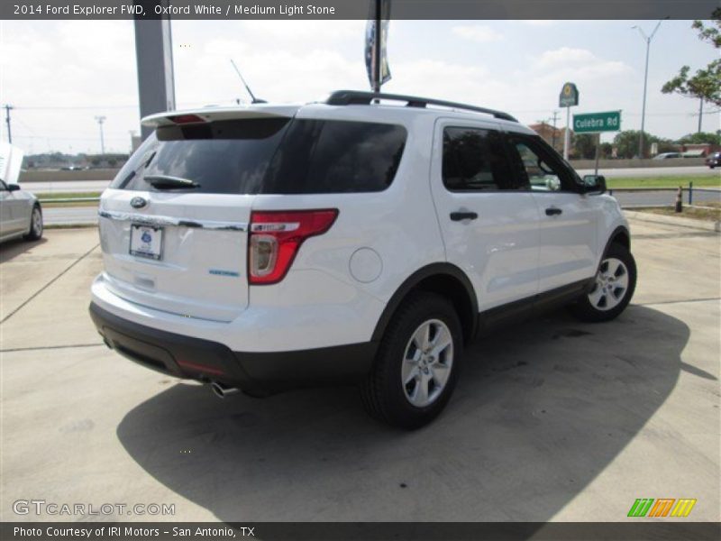 Oxford White / Medium Light Stone 2014 Ford Explorer FWD
