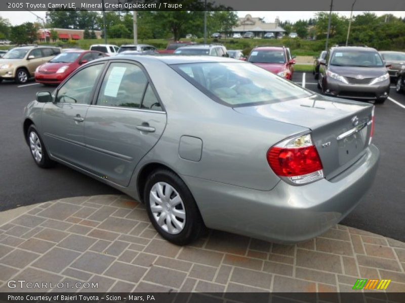 Mineral Green Opalescent / Taupe 2005 Toyota Camry LE