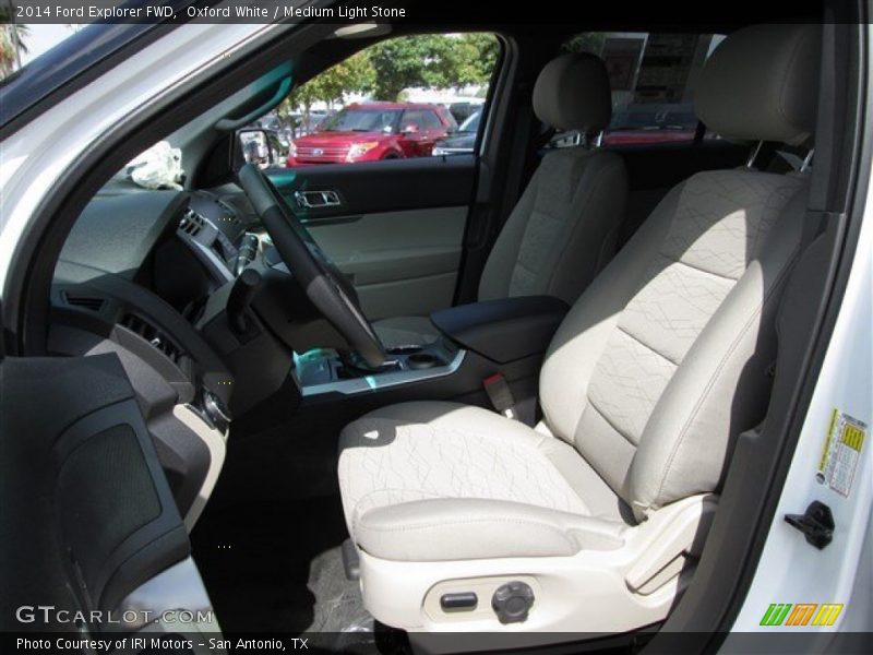 Oxford White / Medium Light Stone 2014 Ford Explorer FWD