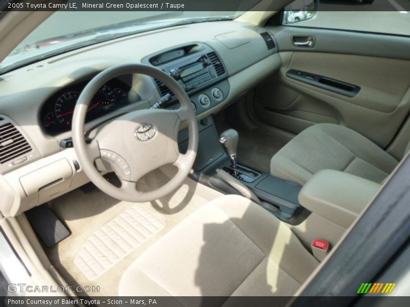 Mineral Green Opalescent / Taupe 2005 Toyota Camry LE