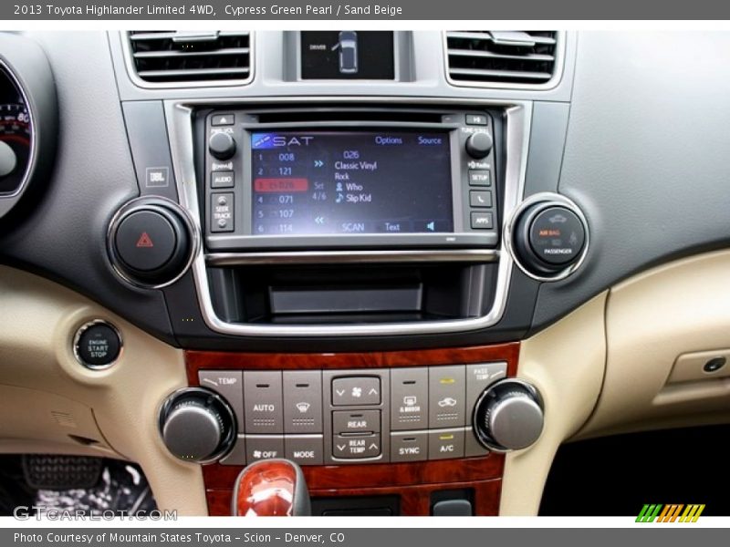 Cypress Green Pearl / Sand Beige 2013 Toyota Highlander Limited 4WD