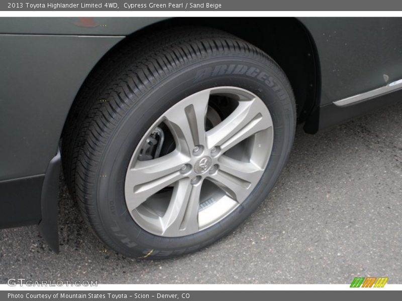 Cypress Green Pearl / Sand Beige 2013 Toyota Highlander Limited 4WD