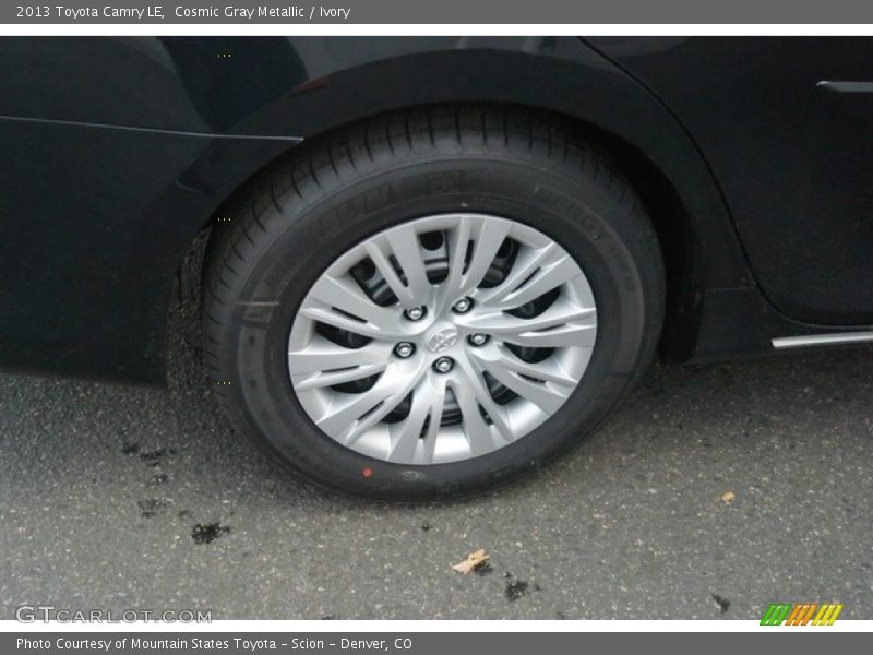 Cosmic Gray Metallic / Ivory 2013 Toyota Camry LE