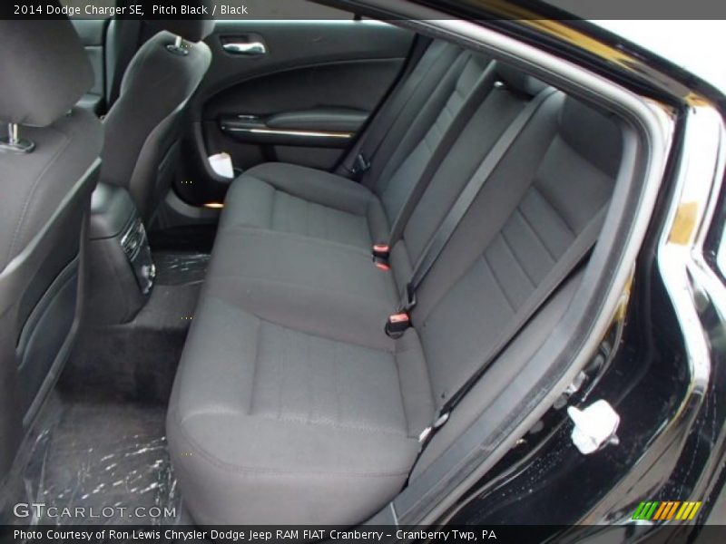 Pitch Black / Black 2014 Dodge Charger SE