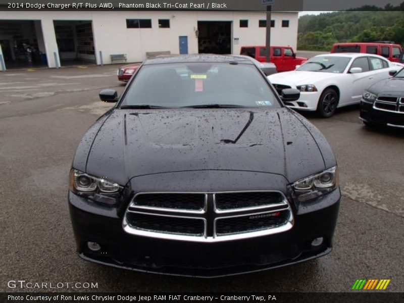 Phantom Black Tri-Coat Pearl / Black 2014 Dodge Charger R/T Plus AWD