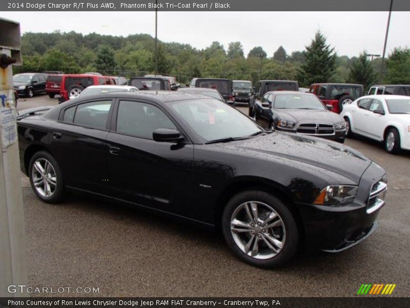 Phantom Black Tri-Coat Pearl / Black 2014 Dodge Charger R/T Plus AWD