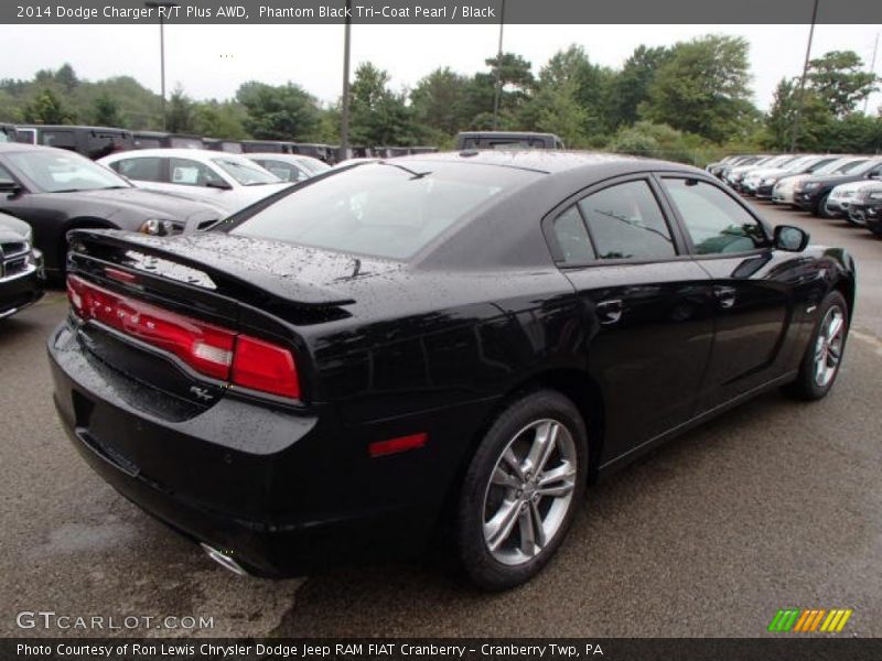 Phantom Black Tri-Coat Pearl / Black 2014 Dodge Charger R/T Plus AWD