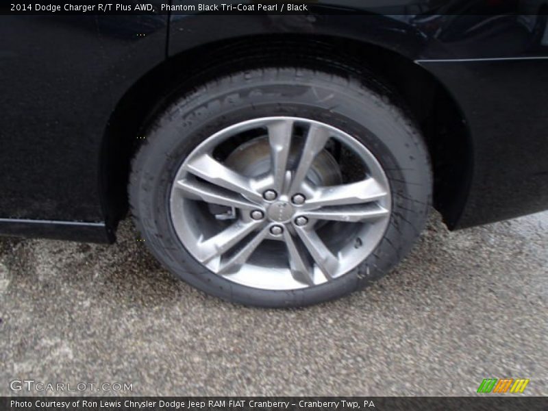Phantom Black Tri-Coat Pearl / Black 2014 Dodge Charger R/T Plus AWD