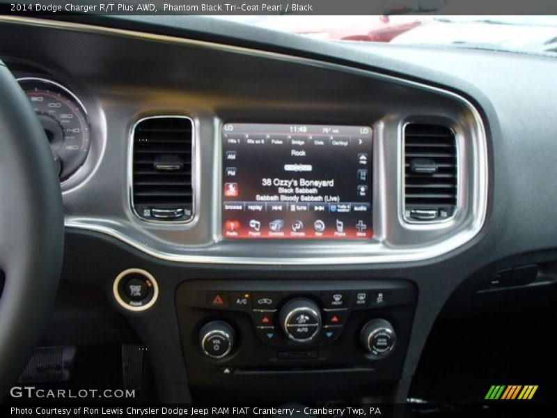 Phantom Black Tri-Coat Pearl / Black 2014 Dodge Charger R/T Plus AWD