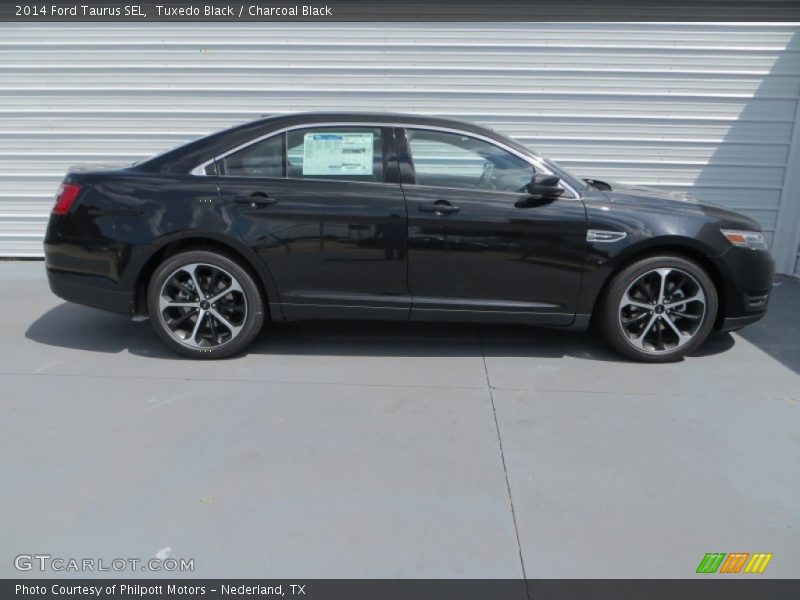  2014 Taurus SEL Tuxedo Black
