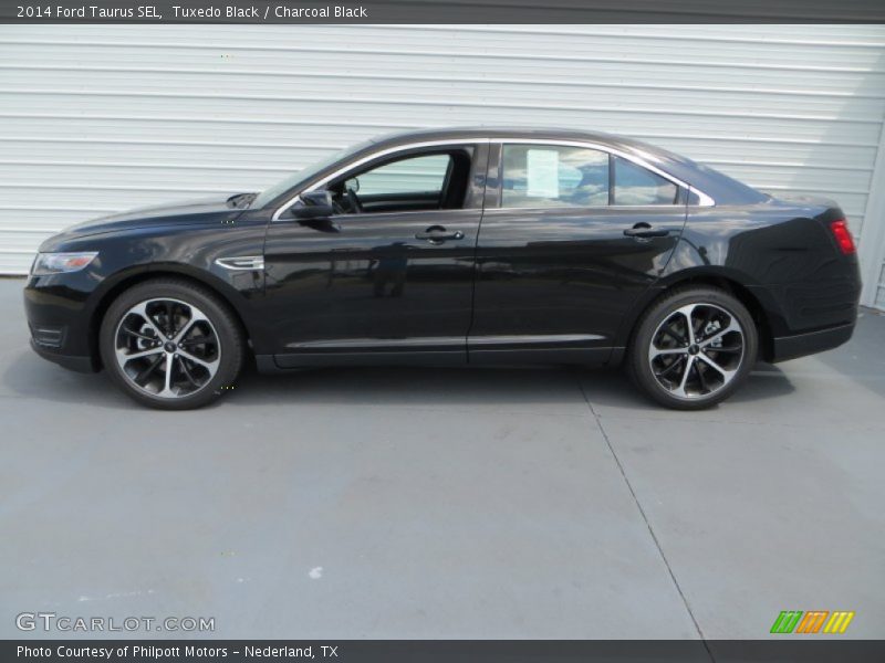 Tuxedo Black / Charcoal Black 2014 Ford Taurus SEL