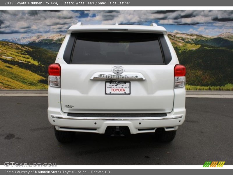 Blizzard White Pearl / Sand Beige Leather 2013 Toyota 4Runner SR5 4x4