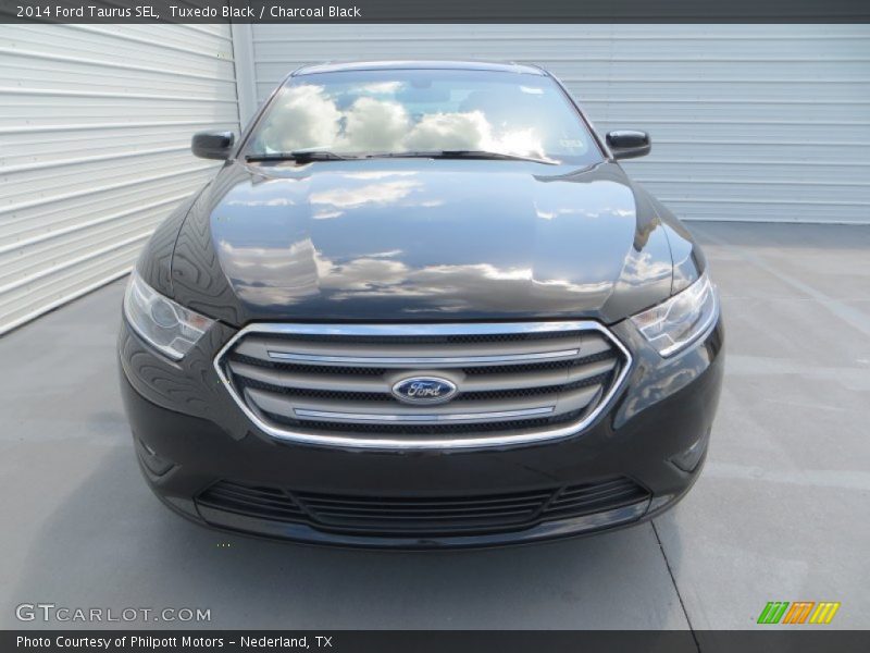Tuxedo Black / Charcoal Black 2014 Ford Taurus SEL