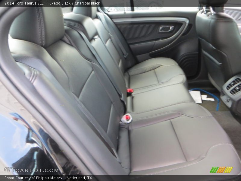Tuxedo Black / Charcoal Black 2014 Ford Taurus SEL