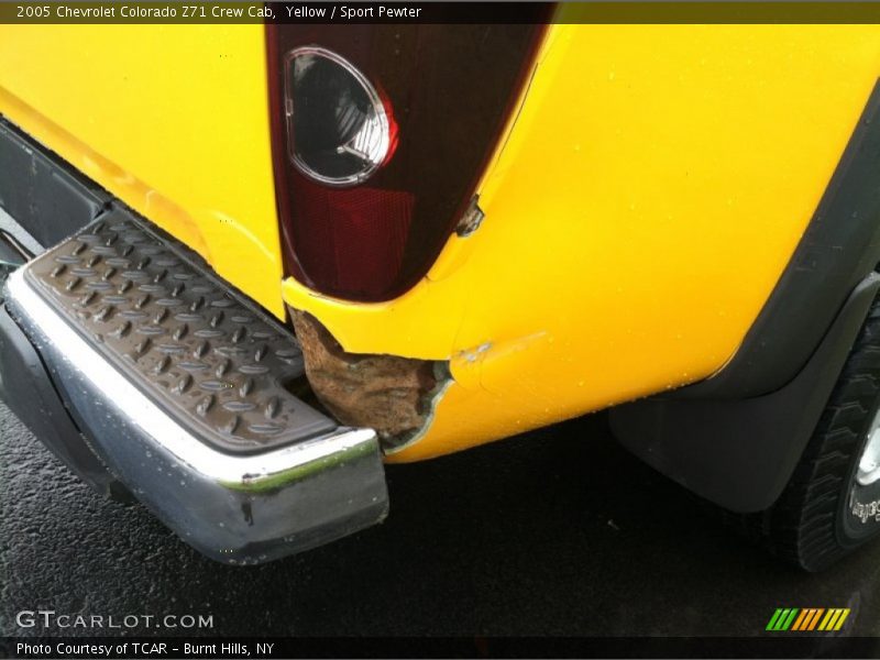 Yellow / Sport Pewter 2005 Chevrolet Colorado Z71 Crew Cab