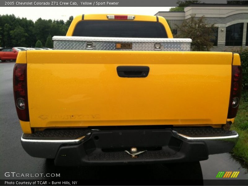 Yellow / Sport Pewter 2005 Chevrolet Colorado Z71 Crew Cab