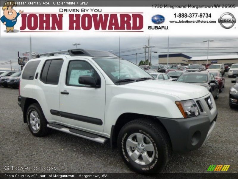 Glacier White / Gray 2013 Nissan Xterra S 4x4