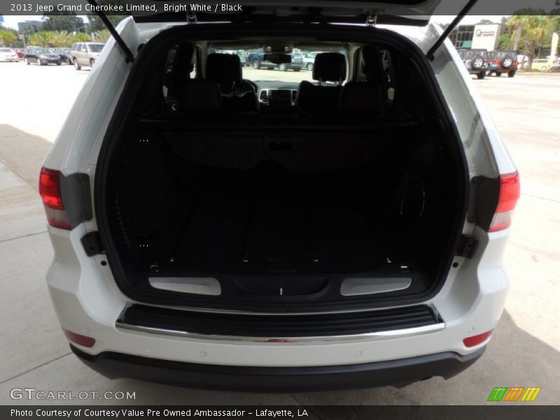 Bright White / Black 2013 Jeep Grand Cherokee Limited