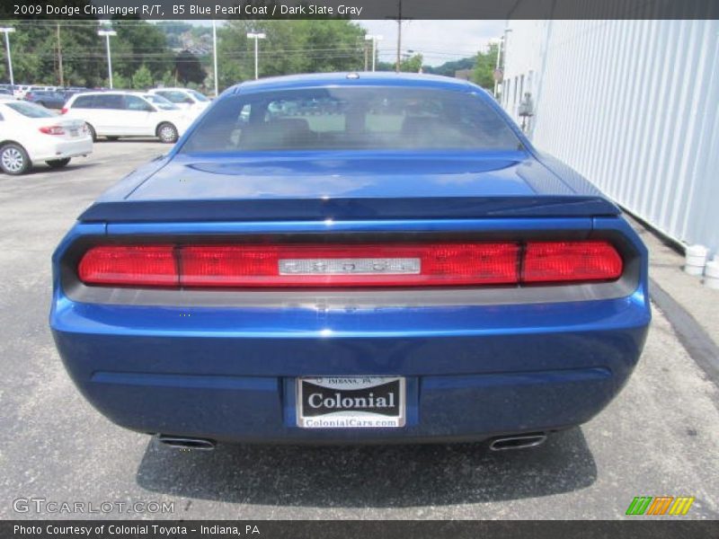 B5 Blue Pearl Coat / Dark Slate Gray 2009 Dodge Challenger R/T