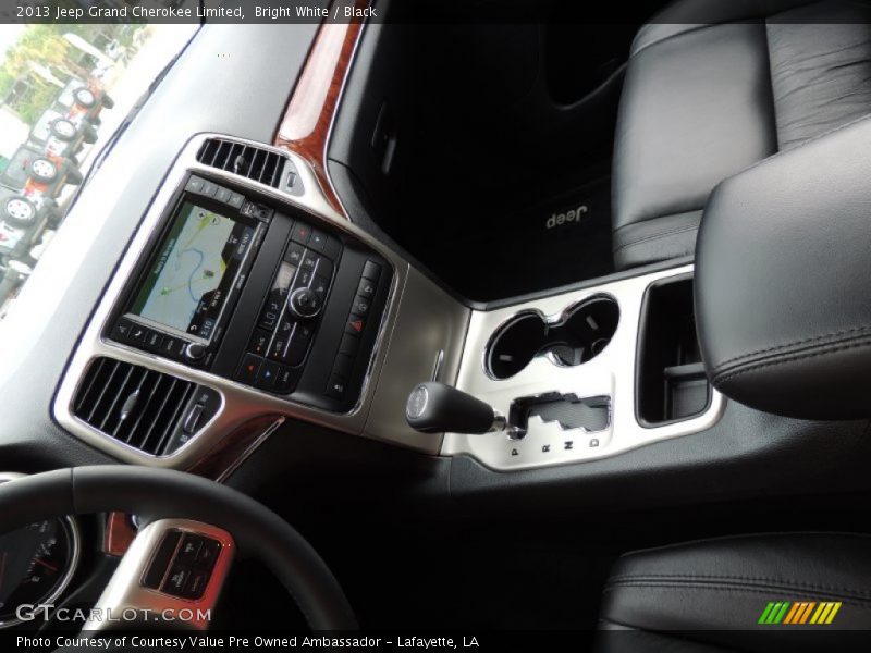 Bright White / Black 2013 Jeep Grand Cherokee Limited