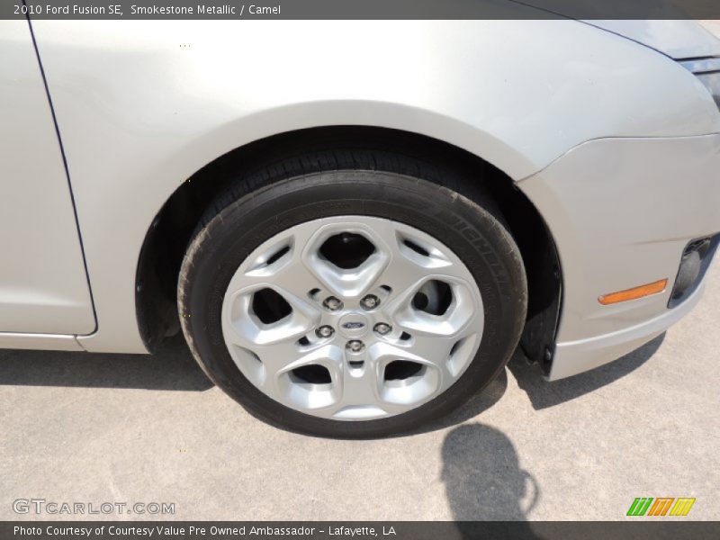 Smokestone Metallic / Camel 2010 Ford Fusion SE