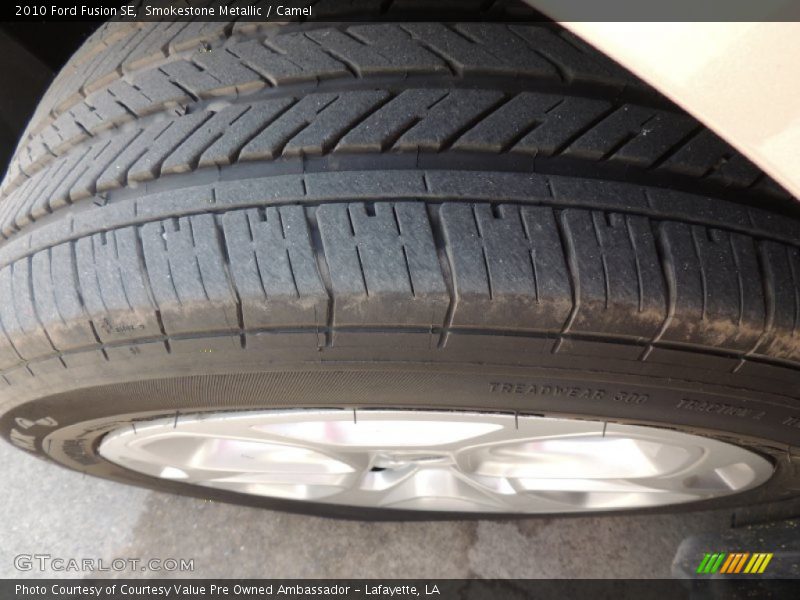 Smokestone Metallic / Camel 2010 Ford Fusion SE