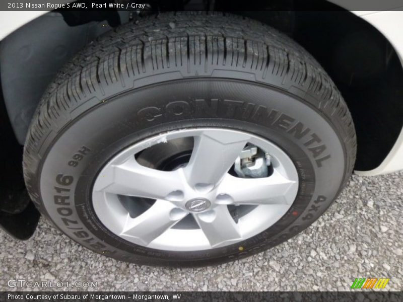Pearl White / Gray 2013 Nissan Rogue S AWD