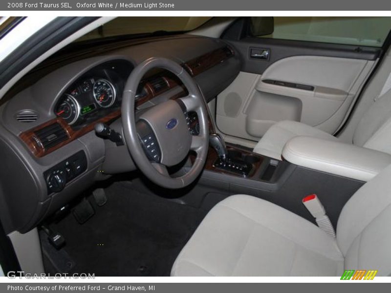 Oxford White / Medium Light Stone 2008 Ford Taurus SEL