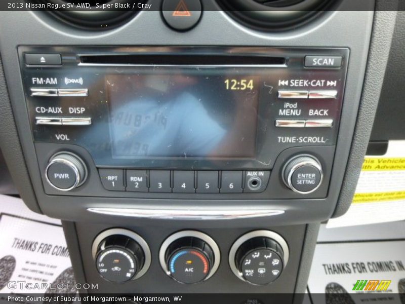 Super Black / Gray 2013 Nissan Rogue SV AWD