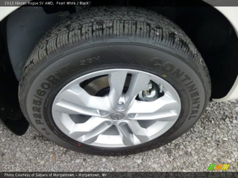 Pearl White / Black 2013 Nissan Rogue SV AWD