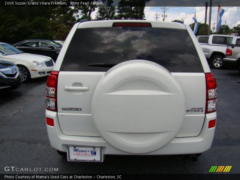 White Pearl / Black 2006 Suzuki Grand Vitara Premium