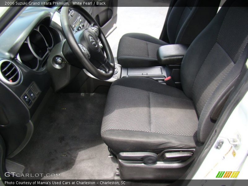 White Pearl / Black 2006 Suzuki Grand Vitara Premium