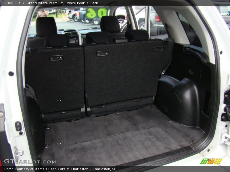White Pearl / Black 2006 Suzuki Grand Vitara Premium