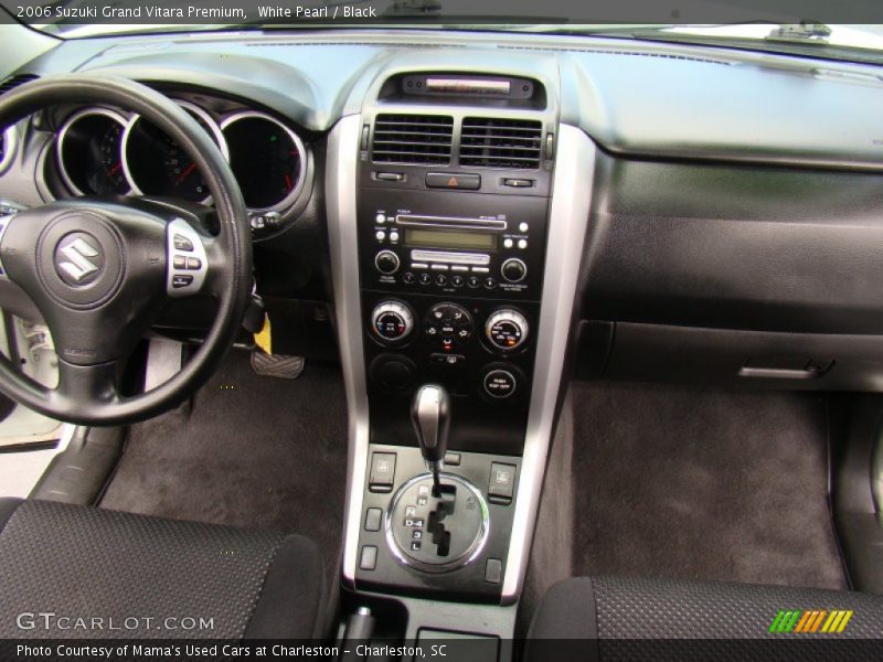 White Pearl / Black 2006 Suzuki Grand Vitara Premium