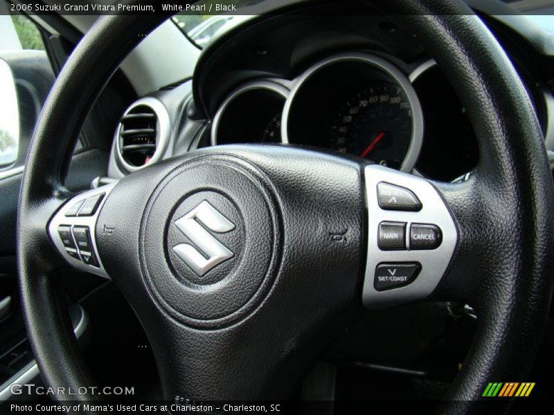 White Pearl / Black 2006 Suzuki Grand Vitara Premium