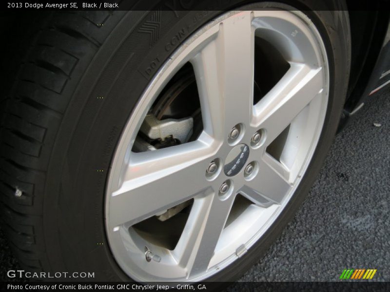 Black / Black 2013 Dodge Avenger SE
