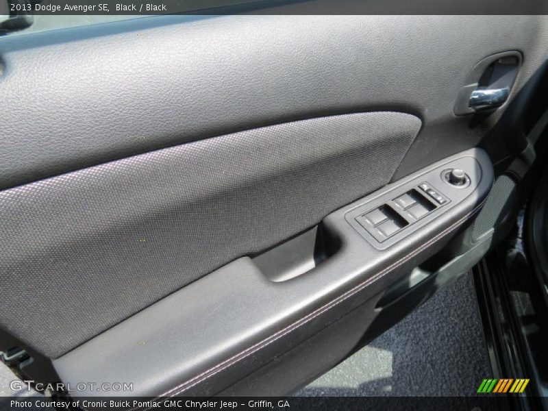 Black / Black 2013 Dodge Avenger SE