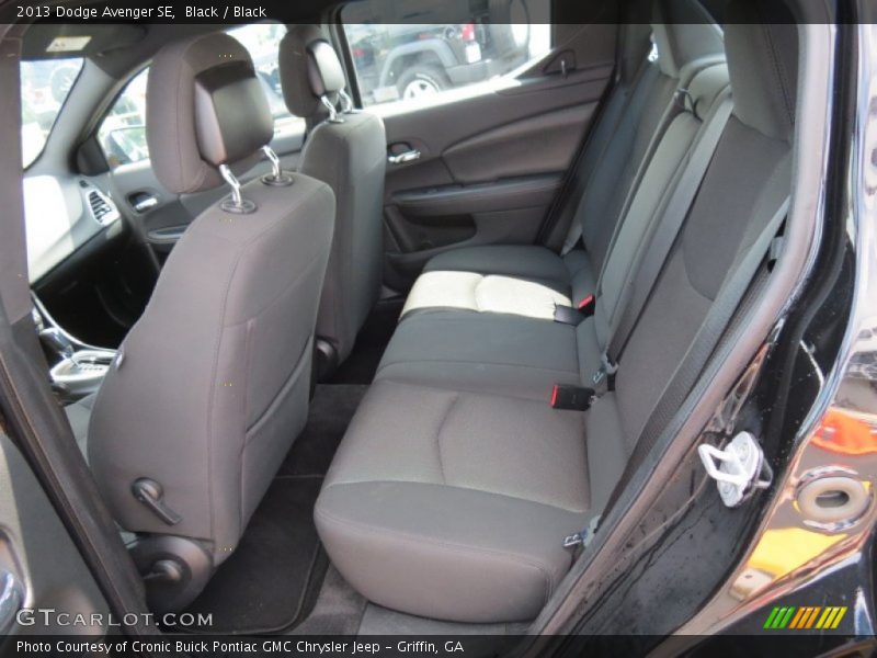Black / Black 2013 Dodge Avenger SE