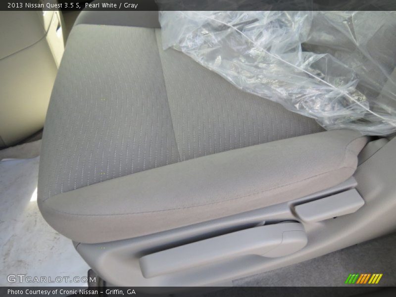 Pearl White / Gray 2013 Nissan Quest 3.5 S