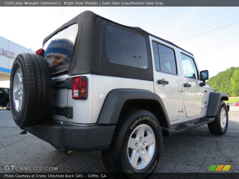 Bright Silver Metallic / Dark Slate Gray/Medium Slate Gray 2009 Jeep Wrangler Unlimited X