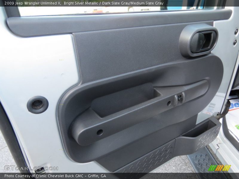 Bright Silver Metallic / Dark Slate Gray/Medium Slate Gray 2009 Jeep Wrangler Unlimited X
