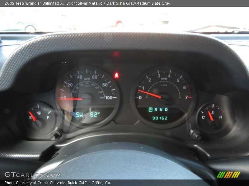 Bright Silver Metallic / Dark Slate Gray/Medium Slate Gray 2009 Jeep Wrangler Unlimited X