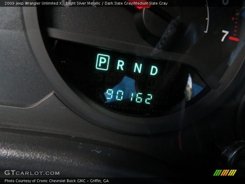 Bright Silver Metallic / Dark Slate Gray/Medium Slate Gray 2009 Jeep Wrangler Unlimited X