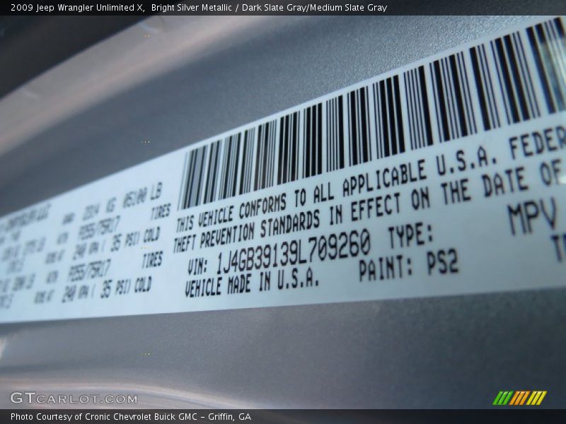 Bright Silver Metallic / Dark Slate Gray/Medium Slate Gray 2009 Jeep Wrangler Unlimited X