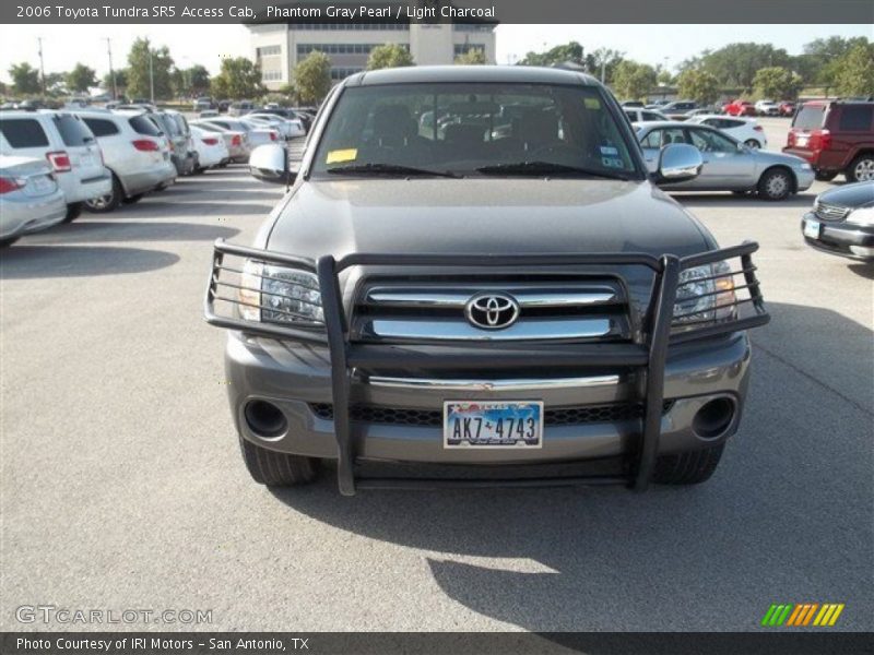 Phantom Gray Pearl / Light Charcoal 2006 Toyota Tundra SR5 Access Cab