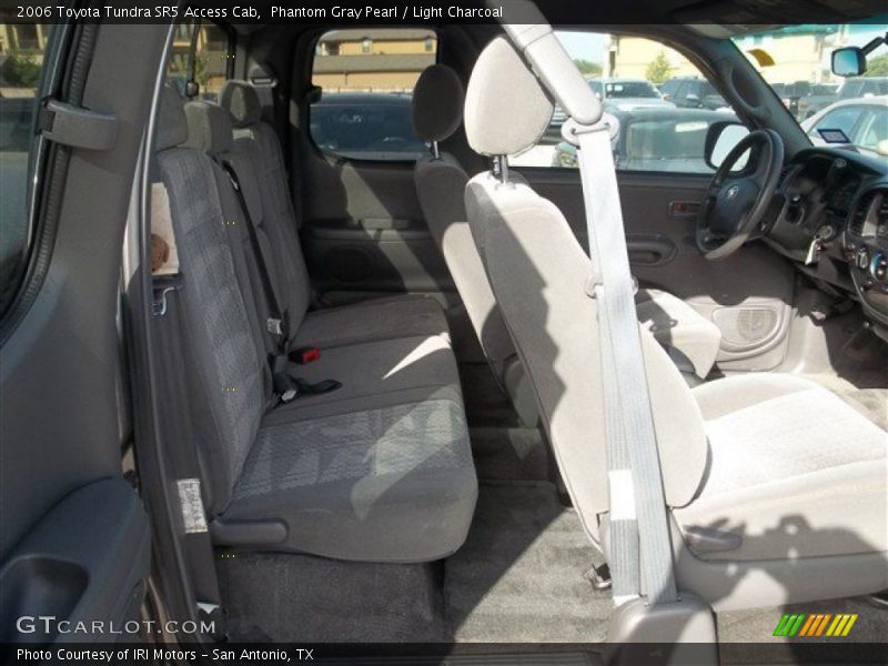 Phantom Gray Pearl / Light Charcoal 2006 Toyota Tundra SR5 Access Cab