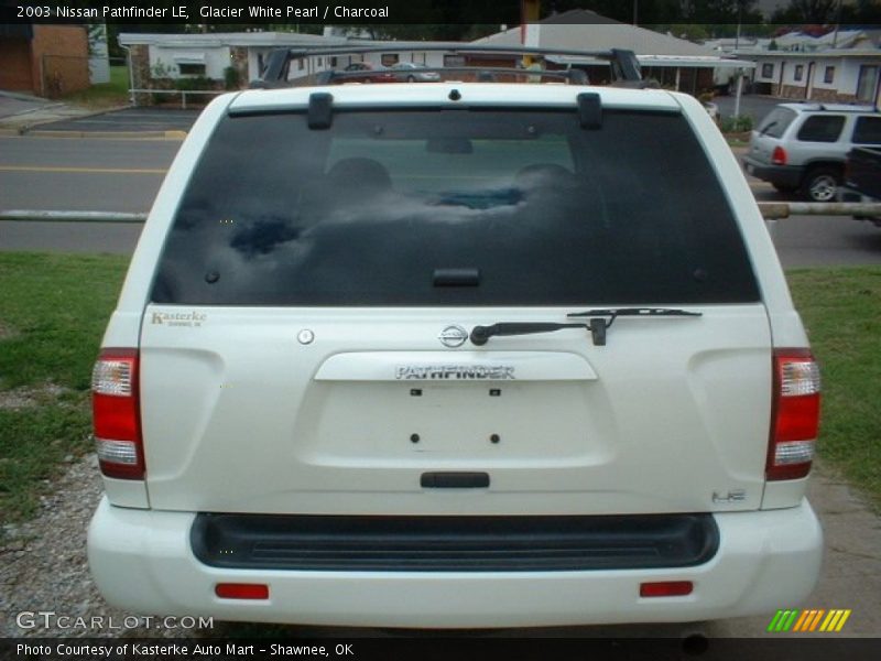 Glacier White Pearl / Charcoal 2003 Nissan Pathfinder LE