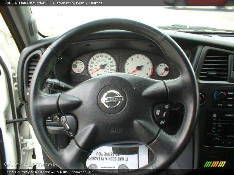 Glacier White Pearl / Charcoal 2003 Nissan Pathfinder LE